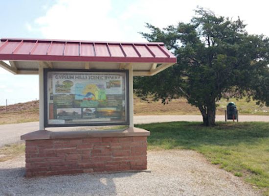 kansas/gypsum-hills/restaurant/gypsum-hills-scenic-byway-info-kiosk