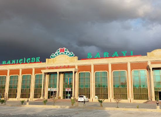 azerbaijan/ali-bayramli/restaurant/banicicek-eylence