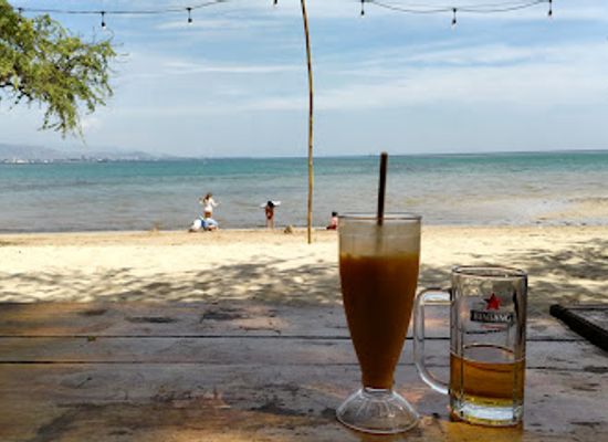 timor-leste/dili-beaches/restaurant/caz-bar