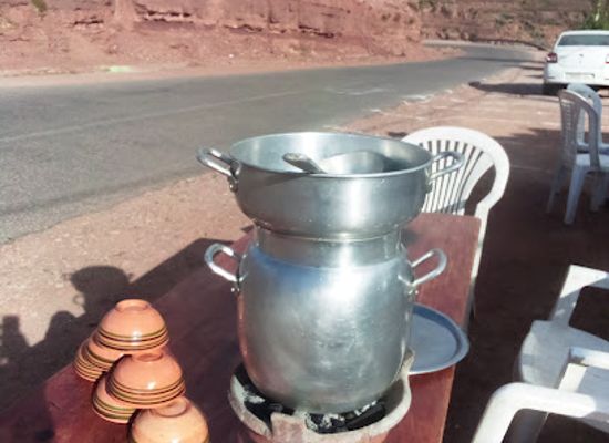 morocco/tafilalt/restaurant/tinit-restaurant