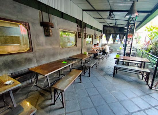 indonesia/manado/restaurant/tuna-house-tikala