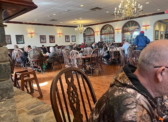 kentucky/highland-rim/restaurant/claudia-sanders-dinner-house