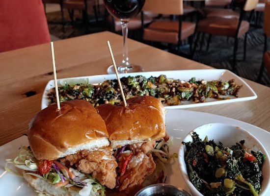 arizona/chandler/restaurant/cooper-s-hawk-winery-restaurant-chandler