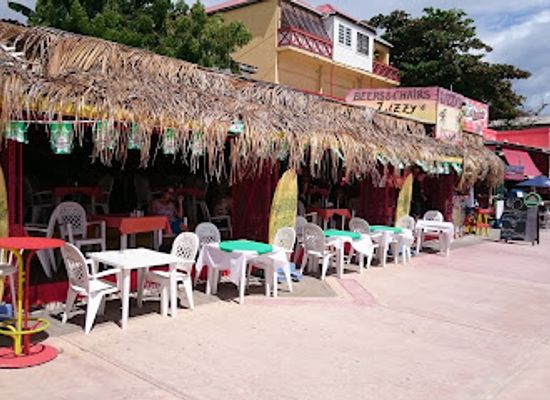 sint-maarten/philipsburg-boardwalk/restaurant/lizzy-s-beach-bar