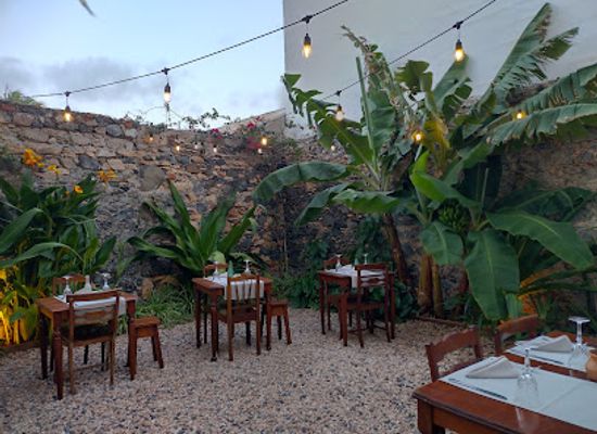 cabo-verde/sal-rei/restaurant/restaurante-sodade-casa-da-cultura