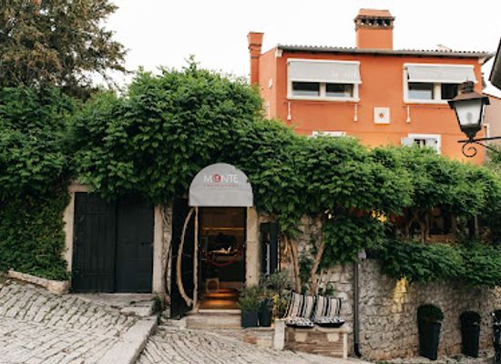 croatia/rovinj/restaurant/monte