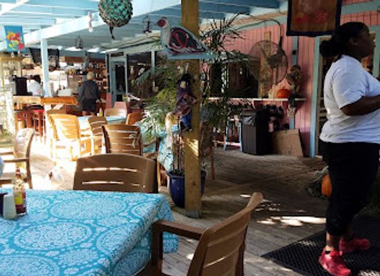 the-bahamas/grand-bahama/restaurant/garden-cafe
