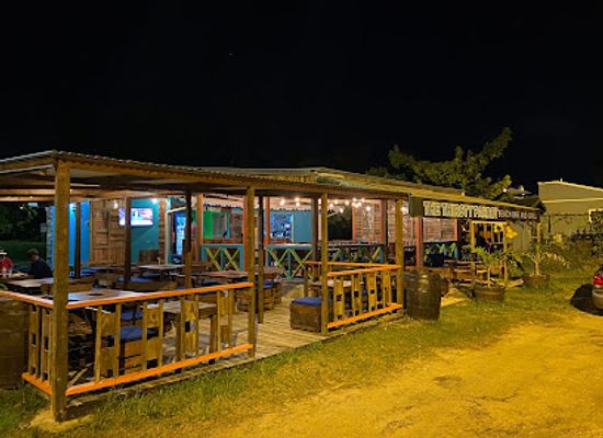 saint-lucia/pigeon-island-national-park/restaurant/the-thirsty-parrot