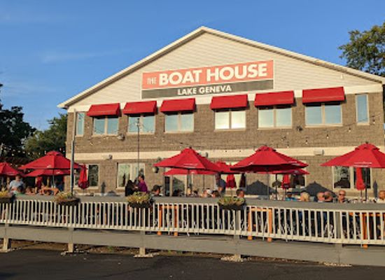 wisconsin/lake-geneva/restaurant/the-boat-house-bar-grill