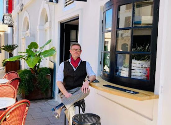 gibraltar/catalan-bay/restaurant/pickwicks-bistro