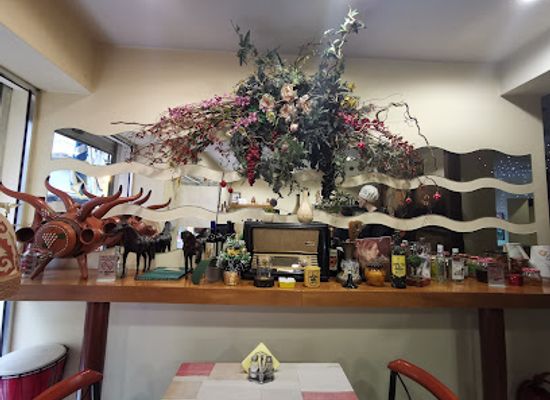greece/thessaloniki/ano-poli/restaurant/phiskardo