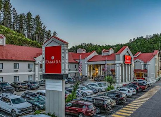south-dakota/mount-rushmore-national-memorial/restaurant/ramada-by-wyndham-keystone-near-mt-rushmore