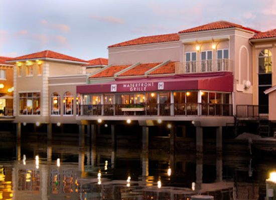 florida/naples-beach/restaurant/m-waterfront-grille
