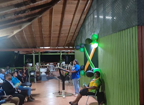 jamaica/port-antonio-area/restaurant/somerset-falls