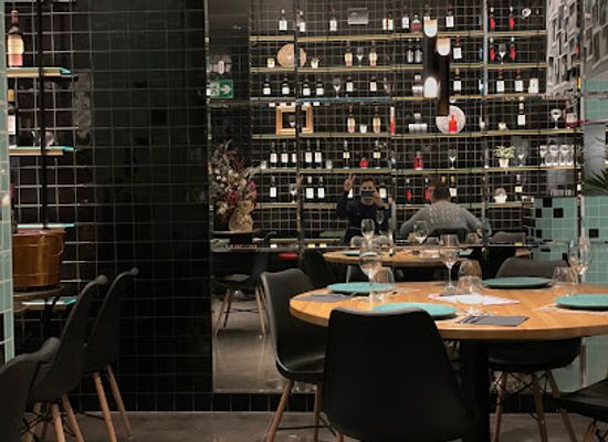 spain/barcelona/eixample/restaurant/la-barra-del-gourmet