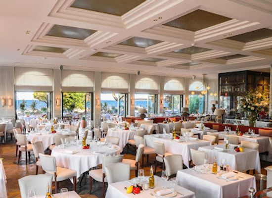 france/cannes/palm-beach/restaurant/la-petite-maison-cannes