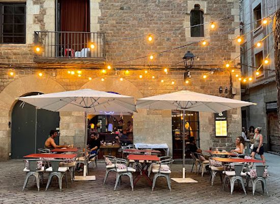 spain/barcelona/barri-gotic/restaurant/a-restaurant