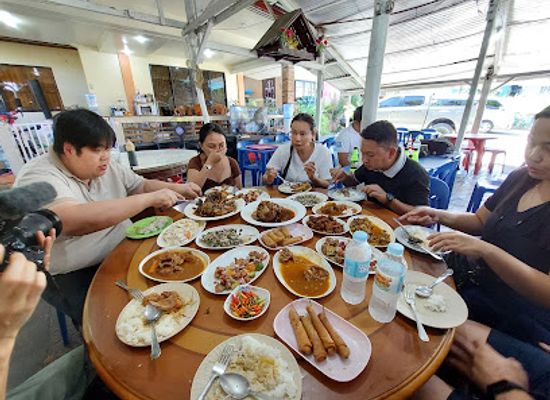 philippines/central-visayas/restaurant/cyria-s-kandingan