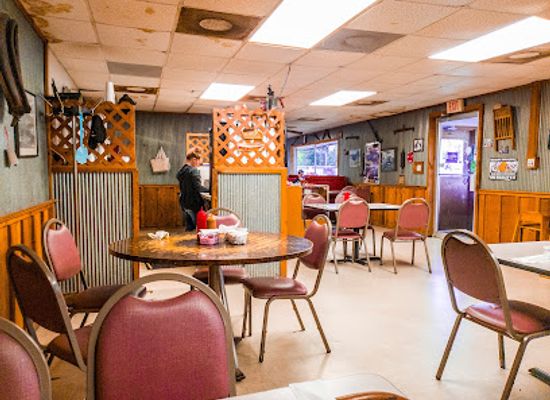 arkansas/delta/restaurant/couch-s-log-cabin-bar-b-que