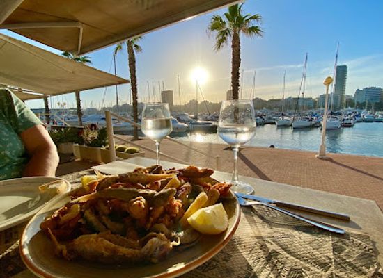 spain/alicante/puerto-de-alicante/restaurant/bodegon-del-mar