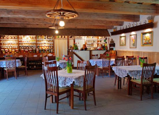 poland/masurian-lake-district/restaurant/karczma-skansen