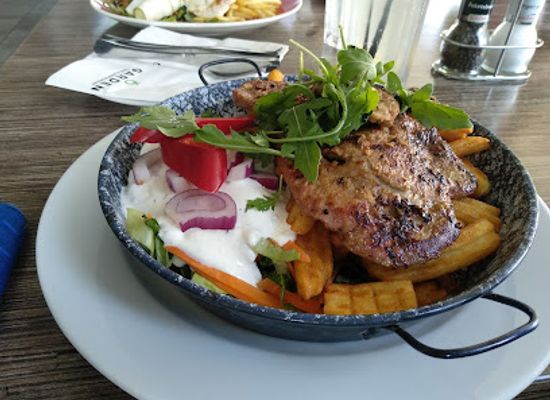 hungary/western-transdanubia/restaurant/onyx-garden-cafe-restaurant