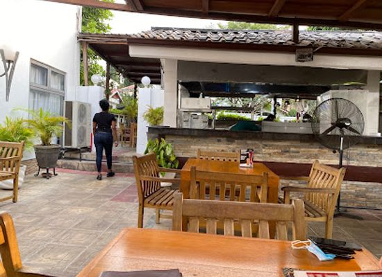 ghana/fante/restaurant/805-restaurant