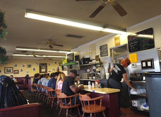 california/inglewood/restaurant/the-serving-spoon