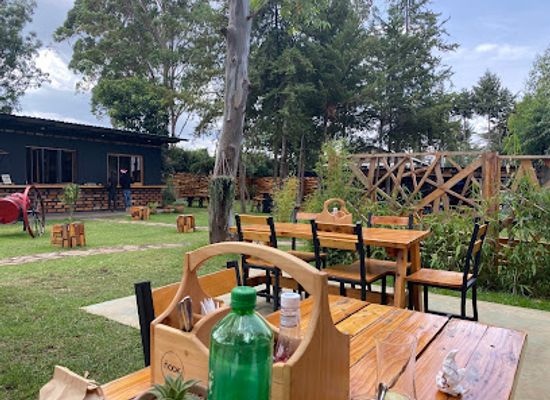 kenya/mount-kenya-national-park/restaurant/the-nook-cafe-bar