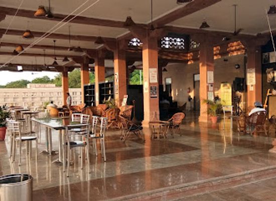 india/lucknow/restaurant/sheroes-hangout