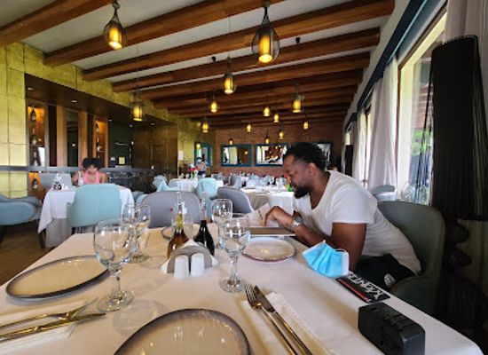 ghana/sefwi/restaurant/polo-club-restaurant-lounge