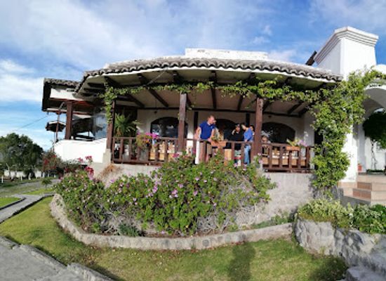 ecuador/imbabura-region/restaurant/la-colina-restaurante