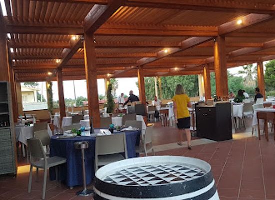 italy/sardinia/restaurant/sa-cardiga-e-su-schironi