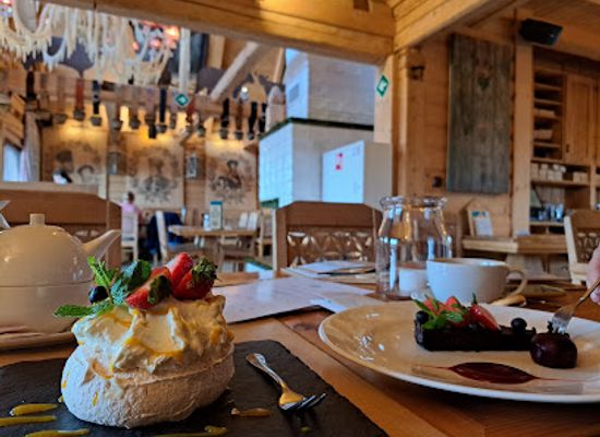 ukraine/bukovina/restaurant/restauracja-schronisko-bukowina