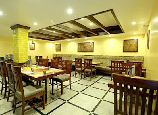 india/puducherry/restaurant/hotel-karai-chettinad-restaurant