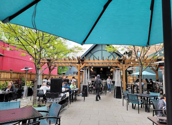 minnesota/saint-paul/restaurant/handsome-hog