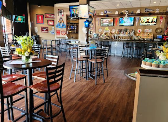 missouri/st-louis/grand-center/restaurant/fieldhouse-pub-and-grill