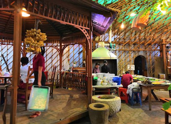 myanmar-burma/pyin-oo-lwin/restaurant/သင်္ဂဟ-စားသောက်ဆိုင်