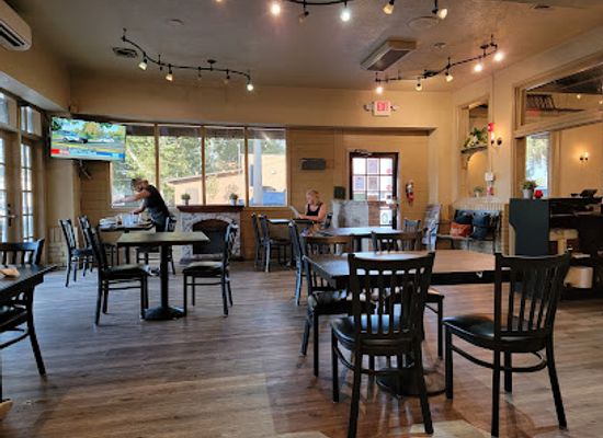 california/turlock/restaurant/10-east-kitchen-tap-house