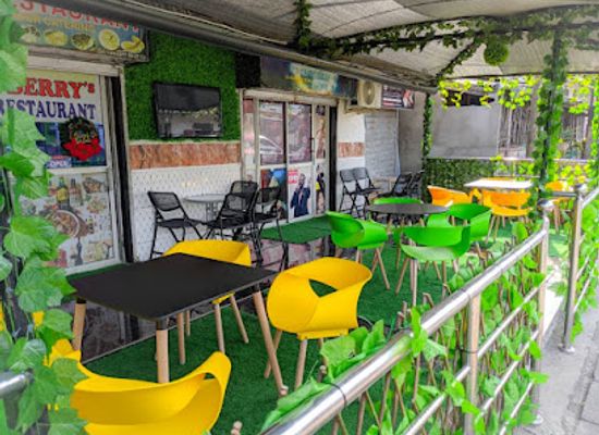 cameroon/bimbia-beach/restaurant/berry-s-restaurant