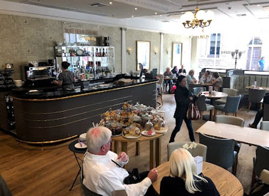 jersey/st-lawrence/restaurant/brasserie-at-degruchy