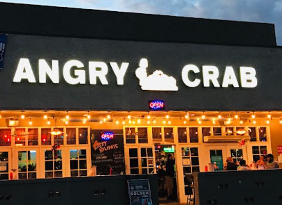 arizona/red-rock-country/restaurant/angry-crab-shack
