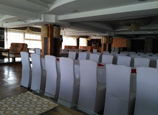 mongolia/darkhad-valley/restaurant/darkhan-khuch-tuv