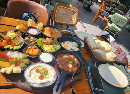 egypt/eastern-desert/restaurant/tabak