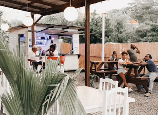 grenada/saint-david/restaurant/romney-s-resturant-grill-and-boujee-bar