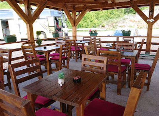 montenegro/durmitor/restaurant/konoba-vidikovac-niksic