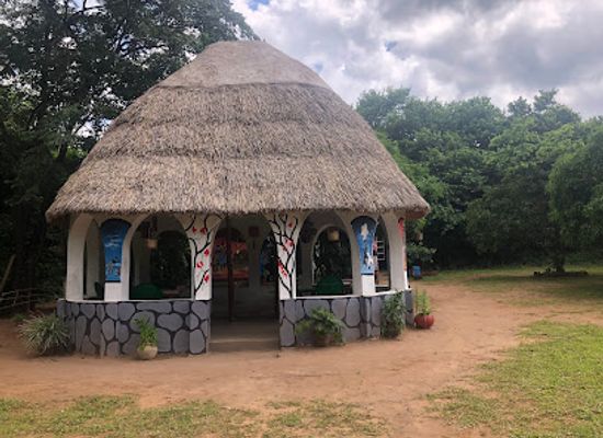 malawi/shire-highlands/restaurant/ku-macheza