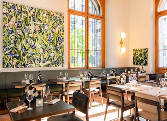switzerland/zug/restaurant/piu-postplatz