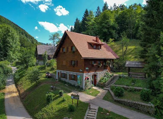 croatia/gorski-kotar/restaurant/tratincica