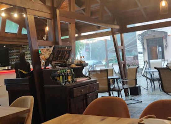 romania/suceava/restaurant/epic